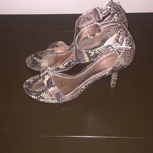 Strappy sandals with 3 1/2” heel